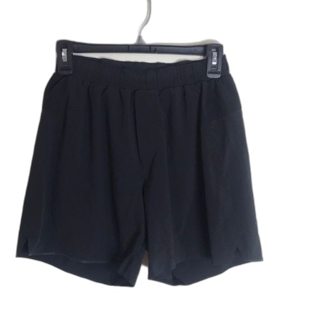 Lululemon athletic track lined shorts size xs